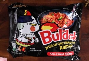 How to Cook Spicy Buldak Noodles | instantramen.com